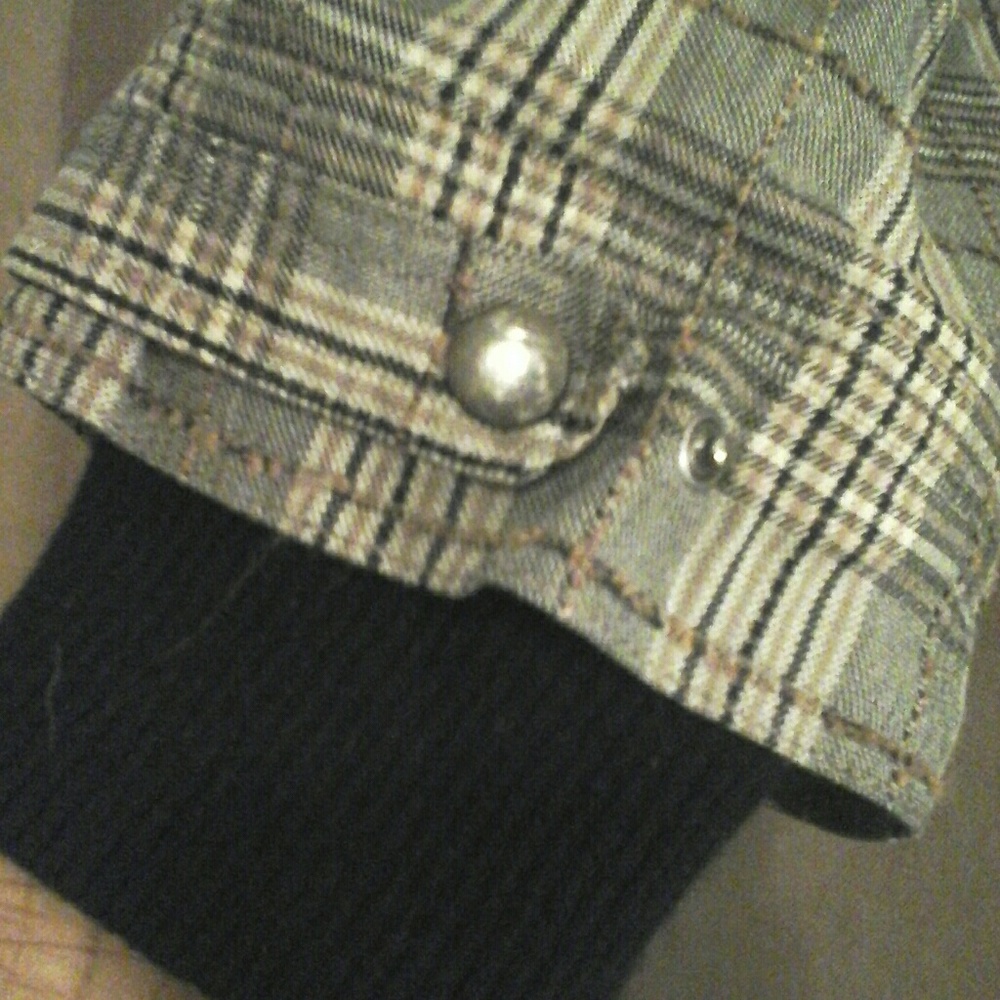 Capri pants - Picture 2 of 2